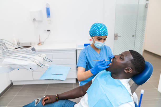 Best Emergency Tooth Extraction in Mante, CA